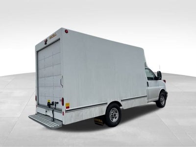 2025 GMC Savana 3500 Work Van