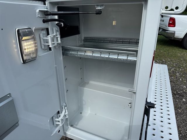 2025 GMC Savana 3500 Work Van