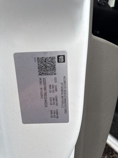 2025 GMC Savana 3500 Work Van