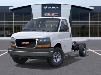 2025 GMC Savana 3500 Work Van