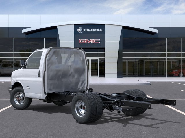 2026 GMC Savana 3500 Work Van