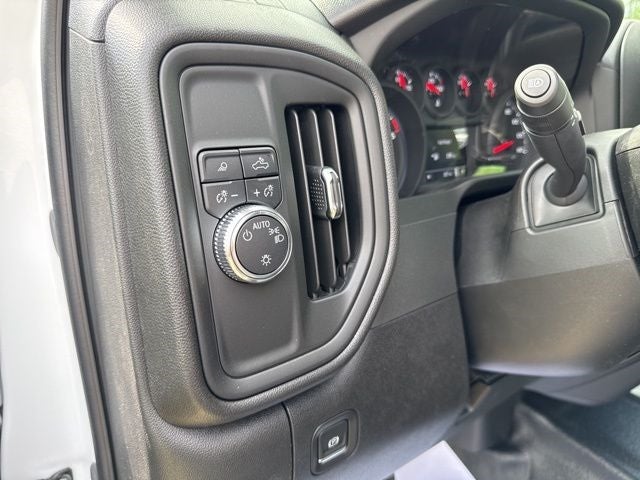 2025 GMC Sierra 3500HD Pro