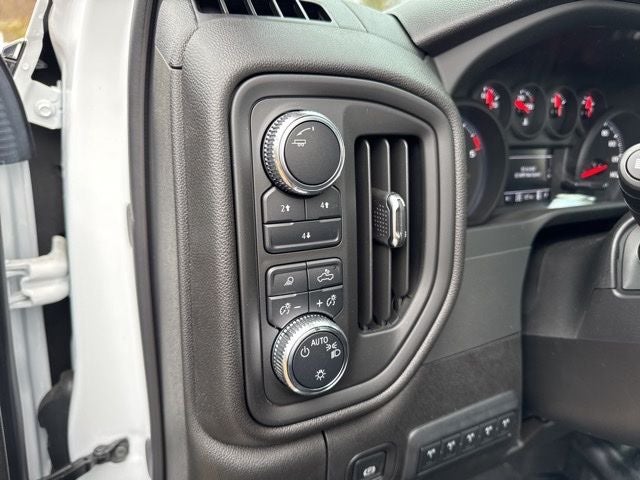 2025 GMC Sierra 3500HD Pro