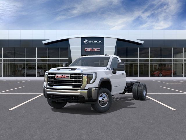 2026 GMC Sierra 3500HD Pro