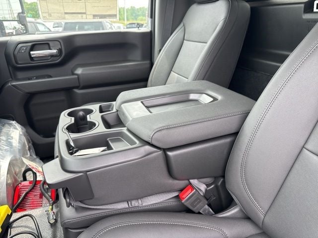 2025 GMC Sierra 3500HD Pro