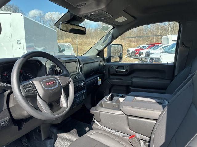 2025 GMC Sierra 3500HD Pro