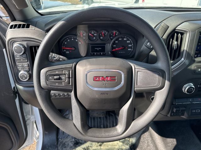 2025 GMC Sierra 3500HD Pro