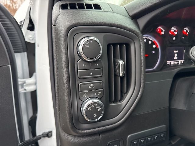 2026 GMC Sierra 3500HD Pro