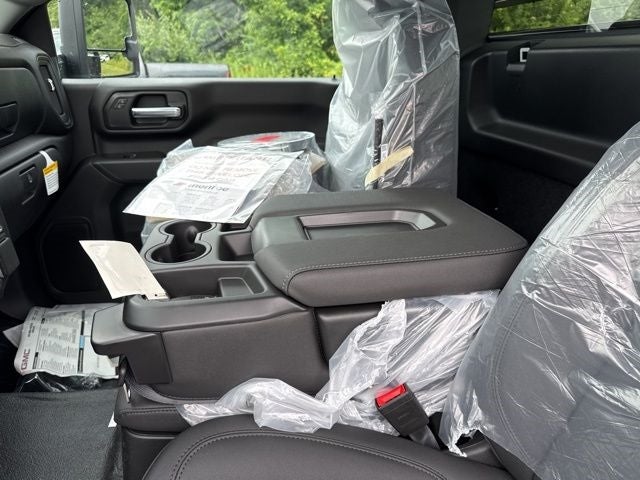 2025 GMC Sierra 3500HD Pro