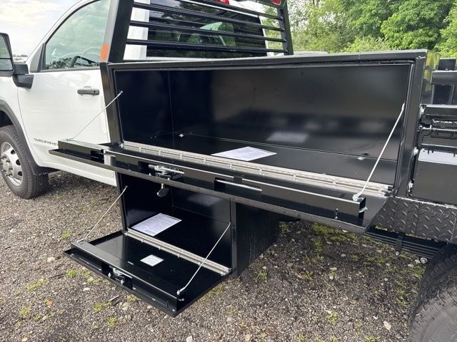 2025 GMC Sierra 3500HD Pro