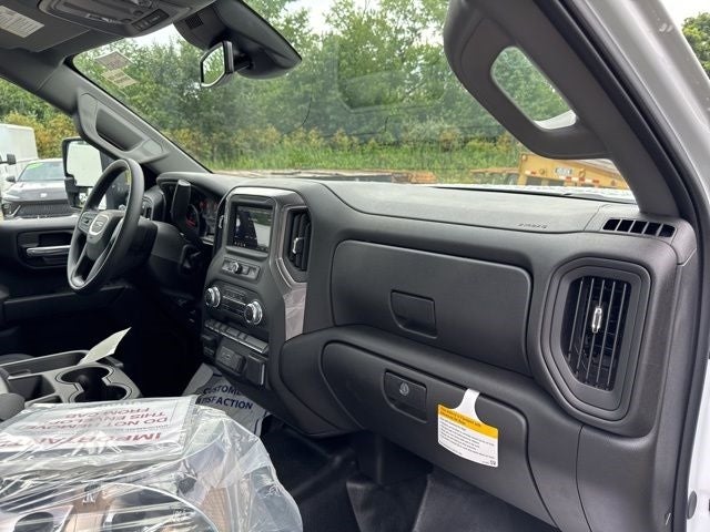 2025 GMC Sierra 3500HD Pro