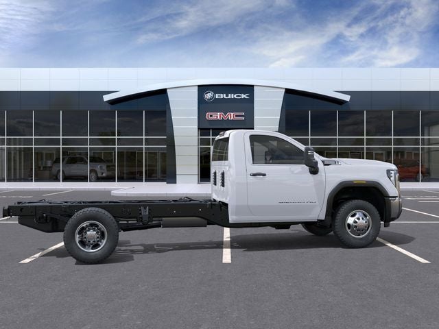 2026 GMC Sierra 3500HD Pro