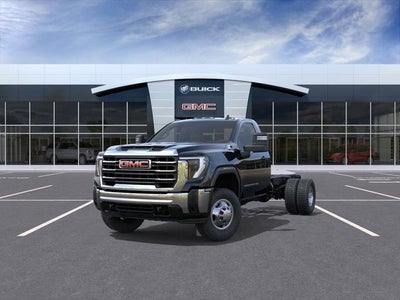 2026 GMC Sierra 3500HD Pro