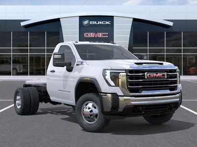 2026 GMC Sierra 3500HD Pro