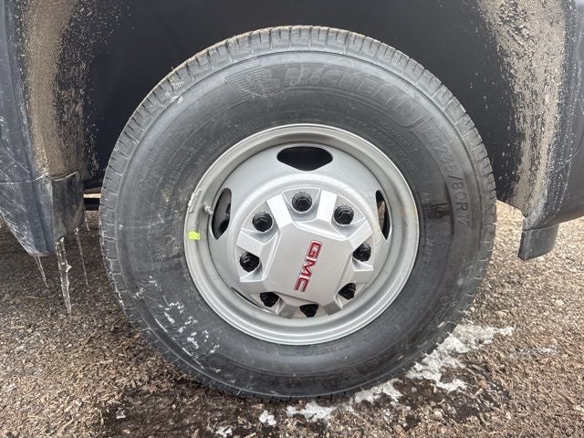 2025 GMC Sierra 3500HD Pro