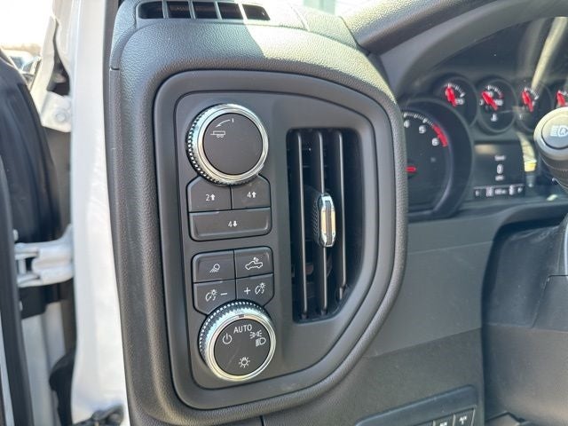 2025 GMC Sierra 3500HD Pro