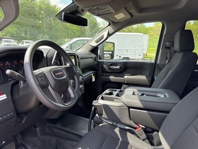 2025 GMC Sierra 3500HD Pro