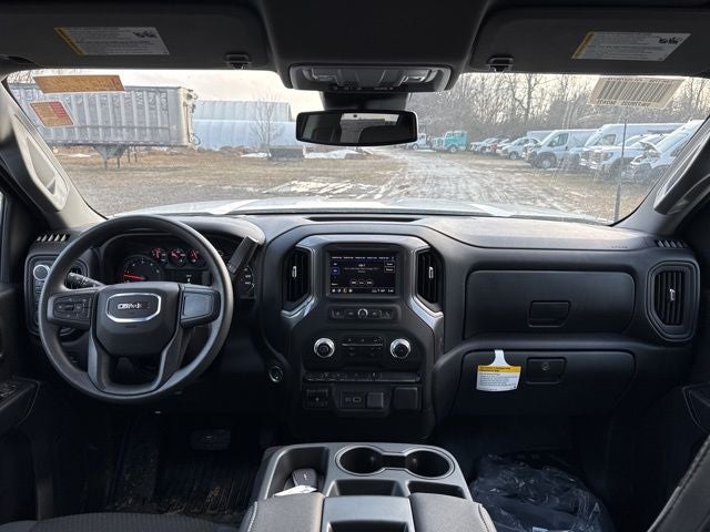 2025 GMC Sierra 3500HD Pro