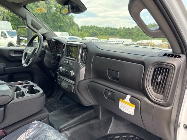 2025 GMC Sierra 3500HD Pro