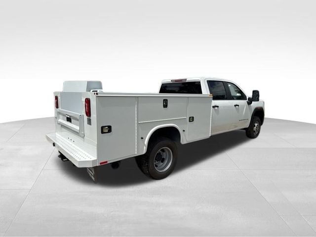 2025 GMC Sierra 3500HD Pro