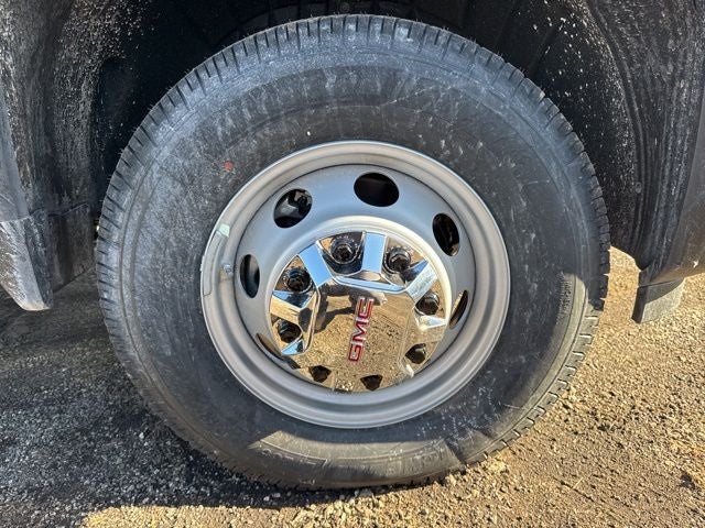 2025 GMC Sierra 3500HD Pro