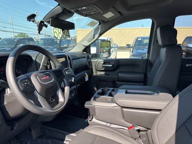 2025 GMC Sierra 3500HD Pro