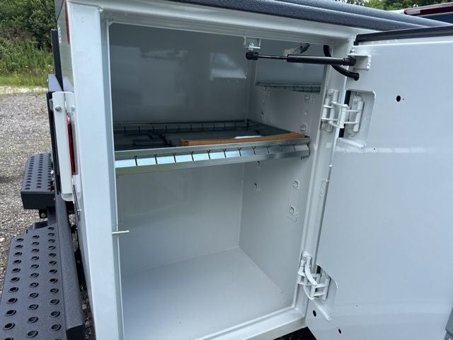 2025 GMC Sierra 3500HD Pro