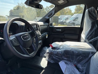 2025 GMC Sierra 2500HD Pro