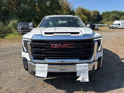 2025 GMC Sierra 2500HD Pro