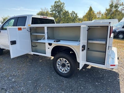 2025 GMC Sierra 2500HD Pro