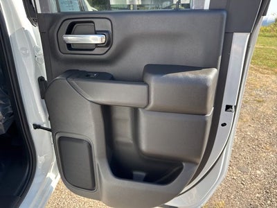 2025 GMC Sierra 2500HD Pro