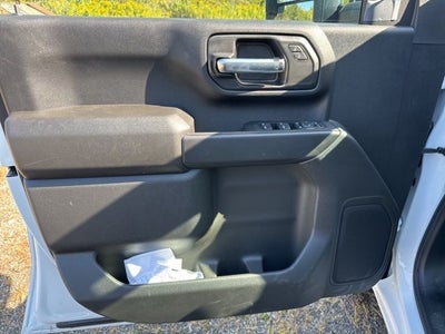 2025 GMC Sierra 2500HD Pro