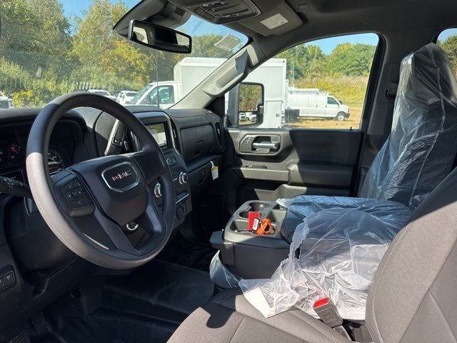 2025 GMC Sierra 3500HD Pro