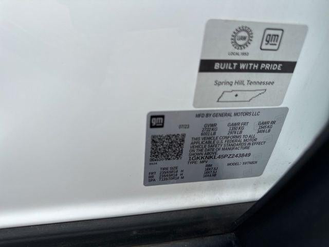 2023 GMC Acadia SLE