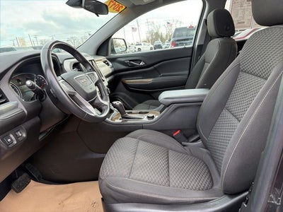 2017 GMC Acadia SLE-2