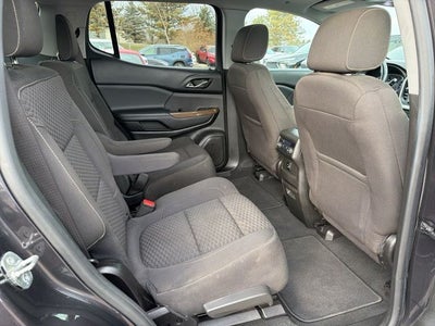 2017 GMC Acadia SLE-2