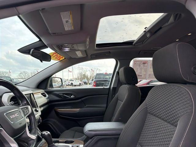 2017 GMC Acadia SLE-2