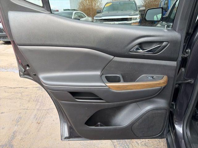 2017 GMC Acadia SLE-2