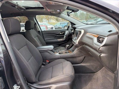 2017 GMC Acadia SLE-2