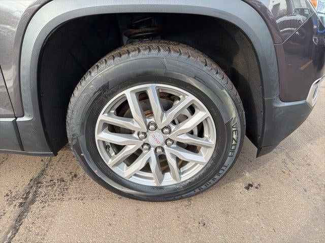 2017 GMC Acadia SLE-2