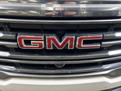 2022 GMC Acadia AT4