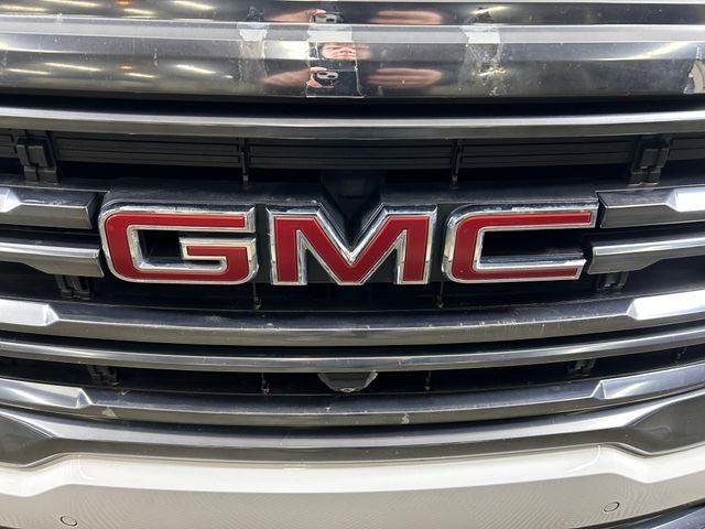 2022 GMC Acadia AT4