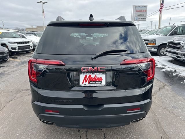 2021 GMC Acadia SLT
