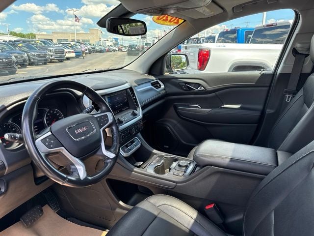 2020 GMC Acadia SLT