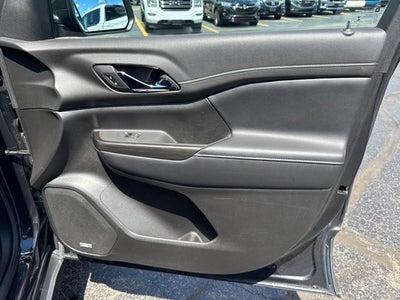 2020 GMC Acadia SLT