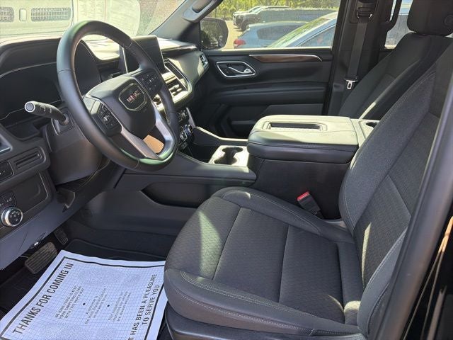2023 GMC Yukon SLE