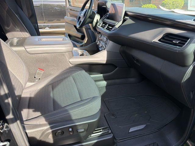 2023 GMC Yukon SLE