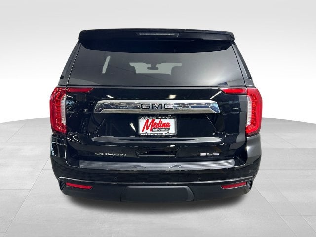 2022 GMC Yukon SLE