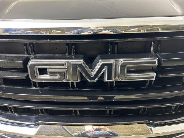 2022 GMC Yukon SLE