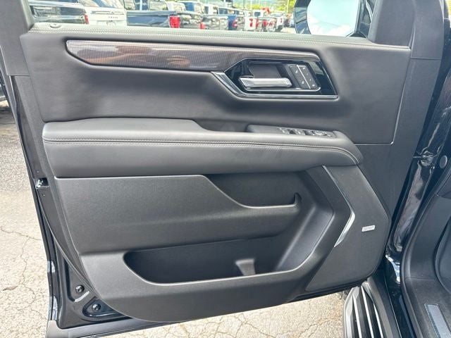 2025 GMC Yukon XL Elevation